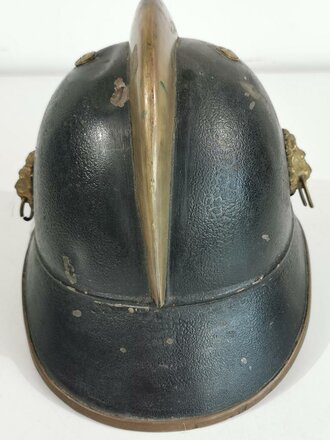 Feuerwehr Metallhelm wohl Bayern, zum überlackiertes Stück