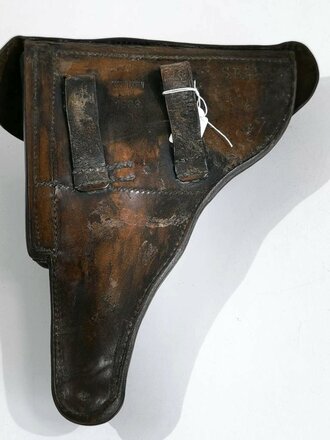 Polizei Koffertasche Pistole 08, datiert 1933. Schlüssel steckt im Fach fest