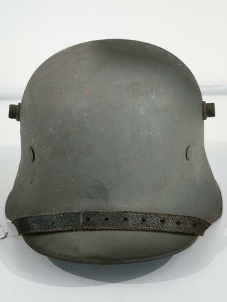 Stahlhelm Wehrmacht, Glocke aus der Zeit des 1.Weltkrieg...