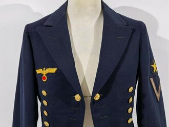 Kriegsmarine dunkelblaue Paradejacke in gutem Zustand, Kammerstück des Beschaffungsamt Kiel von 1934