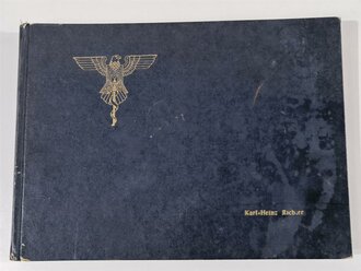 Marinesanitätscrew 1937, Erinnerungsalbum "vom Eintritt in die Kriegsmarine bis zum Staatsexamen 1942" Einband leicht fleckig und abgegriffen, sonst gut