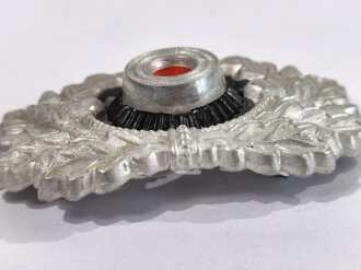 Mützeneichenlaub mit Kokarde für eine Schirmmütze des Heeres aus Aluminium