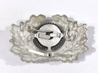 Mützeneichenlaub mit Kokarde für eine Schirmmütze des Heeres aus Aluminium