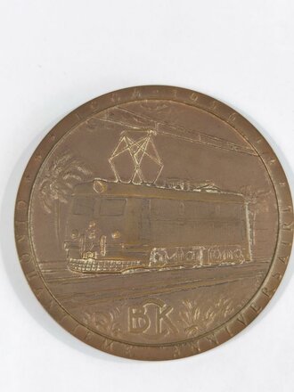 Eisenbahn, nicht tragbare Medaille , datiert 1956, wohl anlässlich des 50 jährigen Bestehens der Organisation "Compagnie du Chemin de Fer du Bas-Congo au Katanga (B.C.K.)" Durchmesser 86mm, in zugehörigem Etui