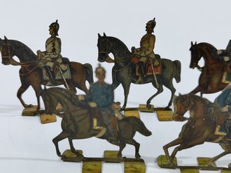 8 Stück Kaiserreich Blechspielzeug Aufstellfiguren, Höhe meist 7cm