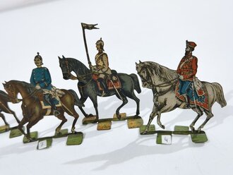 9 Stück Kaiserreich Blechspielzeug Aufstellfiguren, Höhe meist 7cm