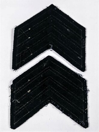 Deutschland nach 1945, Paar Polizei Dienstgradabzeichen auf schwarzem Untergrund