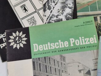 9 Stück Zeitungen Polizei aus den 70iger Jahren