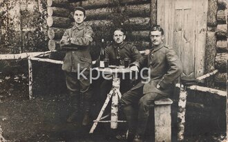 1.Weltkrieg, Foto von Angehörigen der MG Truppe mit Ärmelabzeichen