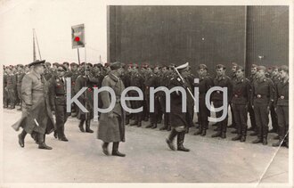 Foto Göring bei der Luftwaffe 1940, 9x13cm, Ecke geknickt
