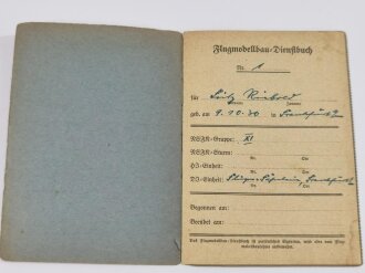 NSFK Flugmodell Dienstbuch eines Angehöriges des Deutschen Jungvolk aus Frankfurt/Main. Dazu eine Bescheinigung von 1944