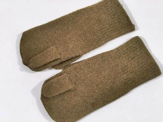 U.S. WWII , wood mittens, pair