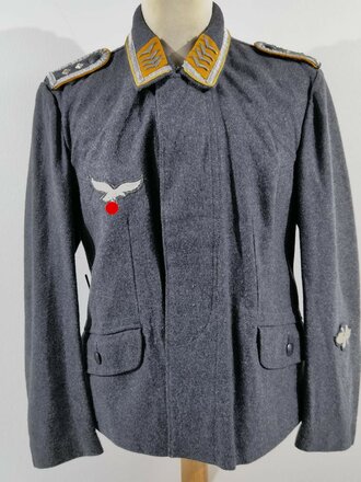 Luftwaffe Fliegerbluse für einen Unteroffizier fliegendes Personal. Sehr guter Zustand, der Brustadler original vernäht