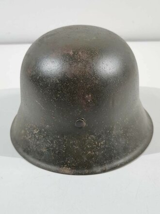 Heer, Stahlhelm Modell 1942. In allen Teilen originales und zusammengehöriges Stück