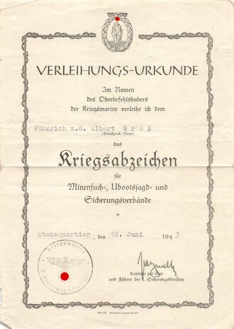 Kriegsmarine, 2 Verleihungsurkunden eines zuletzt...