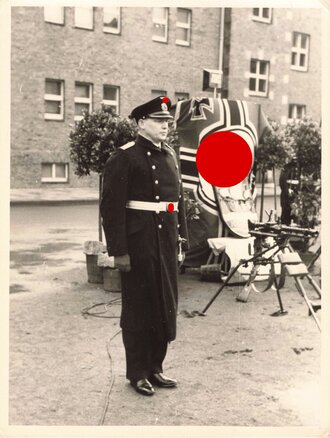 Kriegsmarine, 11 Fotos einer Vereidigung, Format meist 9 x 12cm