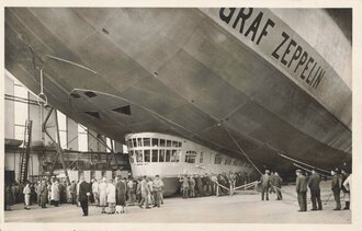 Ansichtskarte "Graf Zeppelin - Startbereit in der...