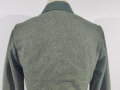 Heer, Feldbluse Modell 1936 für Mannschaften. Leicht getragenes Kammerstück, in der Zeit unten gekürzt, der Adler neuzeitlich vernäht
