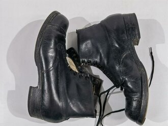 Paar Halbschuhe zum Waffenrock der Wehrmacht. Getragenes  Paar, Sohlenlänge 28cm