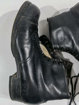 Paar Halbschuhe zum Waffenrock der Wehrmacht. Getragenes  Paar, Sohlenlänge 28cm