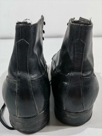 Paar Halbschuhe zum Waffenrock der Wehrmacht. Getragenes  Paar, Sohlenlänge 28cm