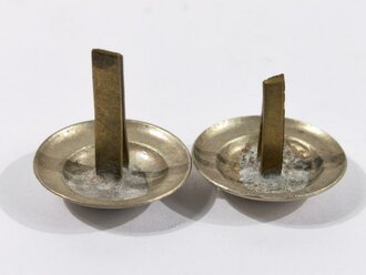 Paar Steckrosetten für eine Schuppenkette, silbern,  je 24mm Durchmesser