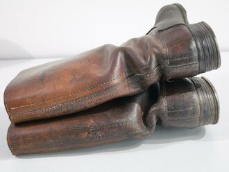 Paar Stiefel für Mannschaften der Wehrmacht. Getragene Kammerstücke in gutem Zustand, unterschiedliches Paar, Sohlenlänge 31cm