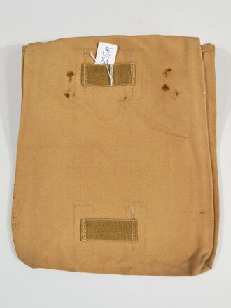 Tasche für die Gasplane der Wehrmacht, sandfarben, Druckknöpfe zum Teil rostig