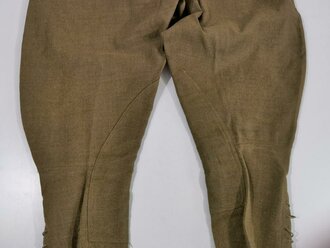 U.S. WWI  Model 1917 trousers, label with 1917 date. Used, some moth holes and repair, Bundweite: 76 cm