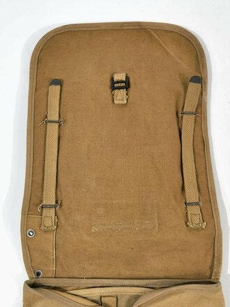 U.S. 1918 dated haversack with meat can pouch. Some storage waer, otherwise in very good condition