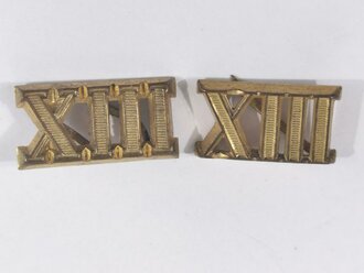 Paar Auflagen für eine Schulterstücke der Wehrmacht "XIII" Höhe 12mm