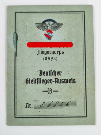 Deutscher Gleitflieger Ausweis B des NSFK, ausgestellt für einen HJ Angehörigen 1939.Hakenkreuz sowie "NSFK" übermalt
