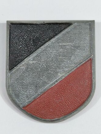 Wappenschild für einen Tropenhelm der Wehrmacht, Zink lackiert