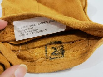 U.S. 1969 dated Glove shells, Leather, Protective. Unused, some storage wear, size 2 ( large ) You will receive one ( 1 ) pair