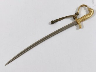 Miniatursäbel als Brieföffner mit anhängendem Portepee aus Metall. Souvenier aus "Heidelberg" Gesamtlänge 20cm