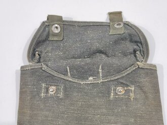 Tasche für die Gasplane der Wehrmacht, stark getragenes Stück