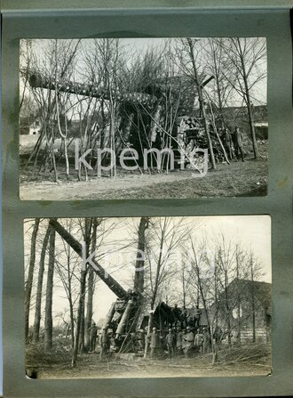 Fotoalbum 1. Weltkrieg Westfront, ca. 30 Fotos mit milit. Bezug, darunter Serie von 9 Aufnahmen eines Krupp 30,5 cm Mörser L/30 in Buntfarbentarnung (Tarnname: Beta-M-Gerät L/30, auch "Schwere Kartaune"), "Dicke Bertha"