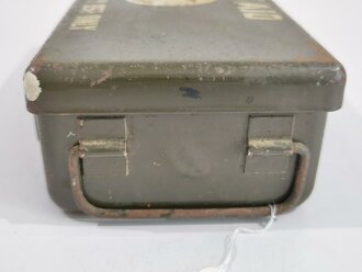 U.S. First aid kit, original paint