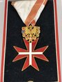Österreich, goldenes Ehrenzeichen für Verdienste um die Republik. Sehr guter Zustand, im Etui