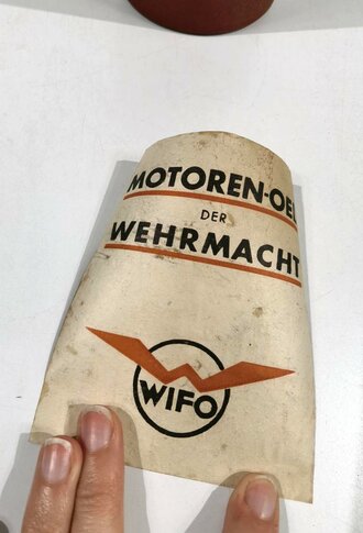 Pappflasche " Motorenoel der Wehrmacht " WIFO"  Ungebrauchtes Stück, das Etikett lose beiliegend