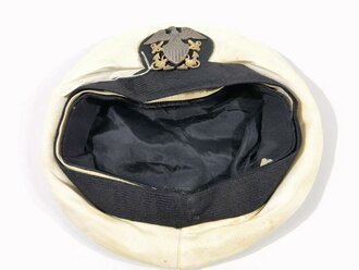 U.S. WWII, USNNC United States Navy Nurse Corps, White Service Cap with Badge, Size 22. Used, uncleaned