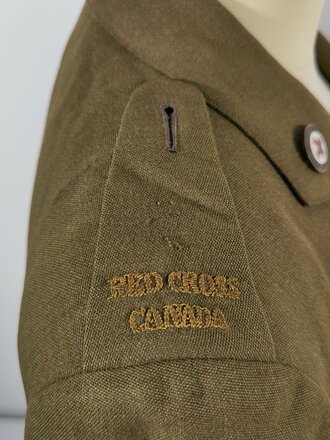 Canada WWII, CRCC Canadian Red Cross Corps, Women´s Service Jacket, Defence Medal and Canadian War Medal 1939-1945 come with the tunic