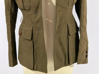 Canada WWII, CRCC Canadian Red Cross Corps, Women´s Service Jacket, Defence Medal and Canadian War Medal 1939-1945 come with the tunic