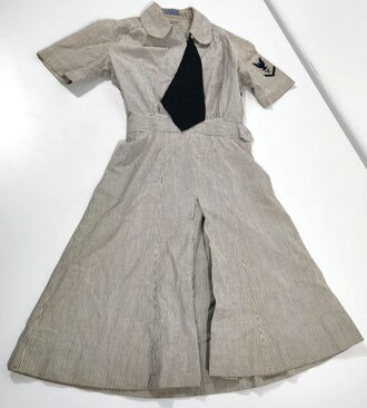 U.S. WWII, WAVES Women Accepted for Volunteer Emergency Service in the Navy, Seersucker Working Uniform Dress with black Necktie