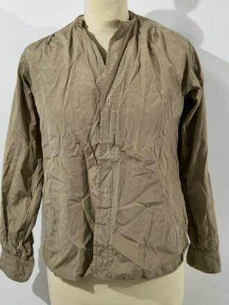 U.S. most likely WWII, Women´s Khaki Shirt with detachable collar, used