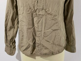 U.S. most likely WWII, Women´s Khaki Shirt with detachable collar, used