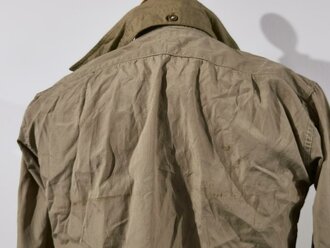 U.S. most likely WWII, Women´s Khaki Shirt with detachable collar, used