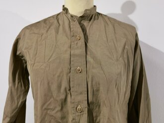 U.S. most likely WWII, Women´s Khaki Shir, Size 13, used