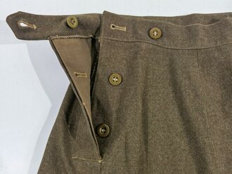 British 1945 dated, Skirt Wool O.D.Size 14Sht,  good condition