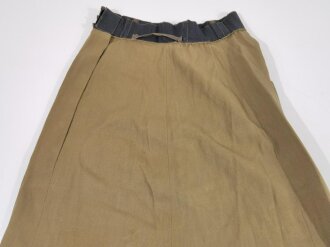 British WWII, Green Skirt, Made by Richards & Son Market Harborough, used condition